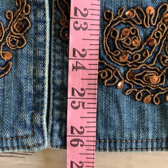 Coldwater Creek size medium denim jacket with sequin details EUC 🌼 - Picture 6 of 7